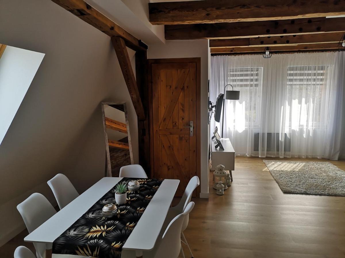 Apartamento Apartament Attic Miedzyzdroje Exterior foto